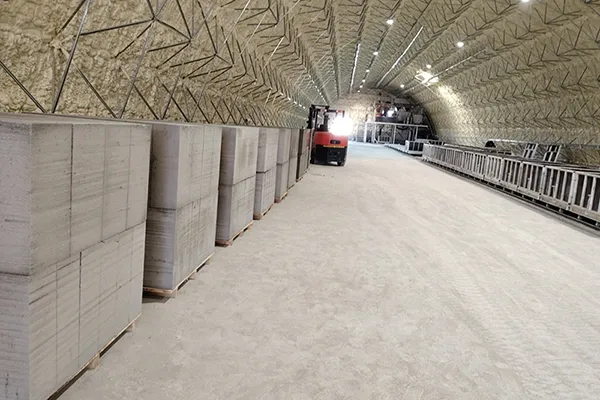 Линия производства блоков NAAC в Бишкеке, Кыргызстан